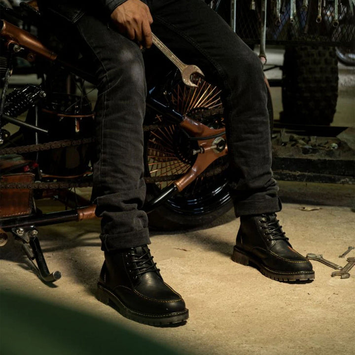 Trip Machine Boots Moc-Toe Black