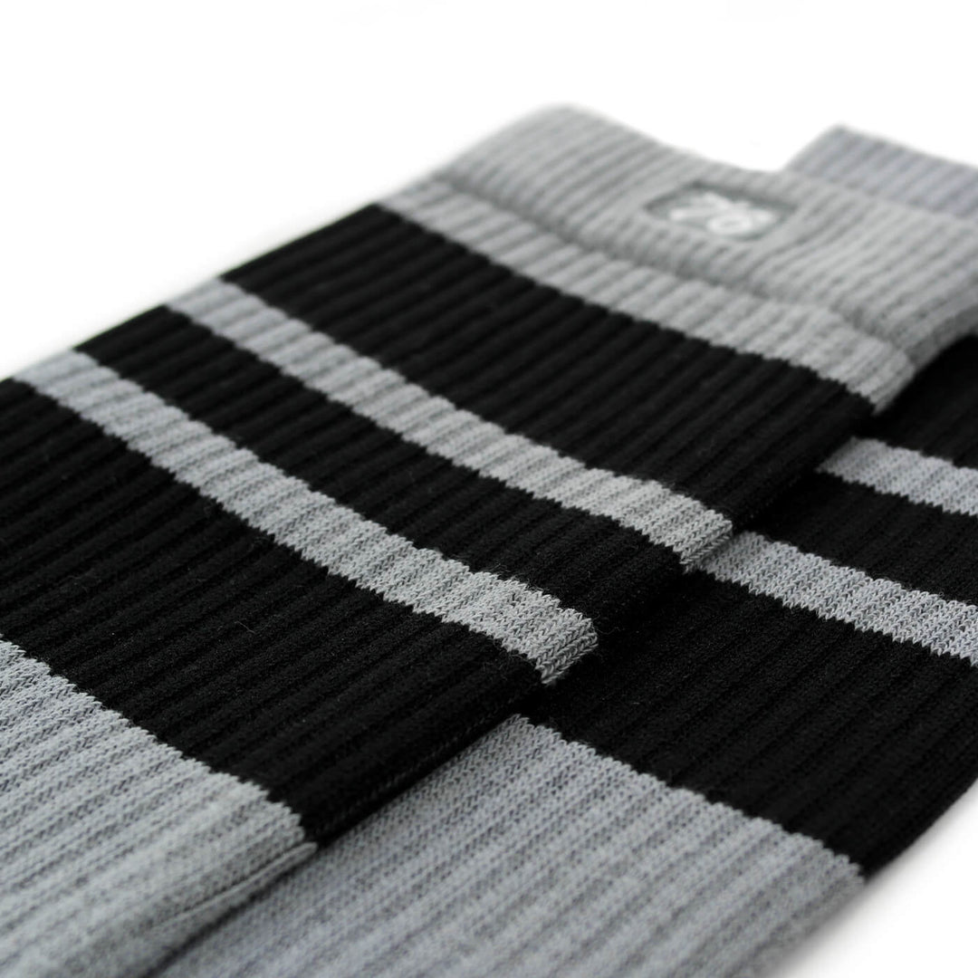 Spirit of 76 The Black Blacks on Grey Hi