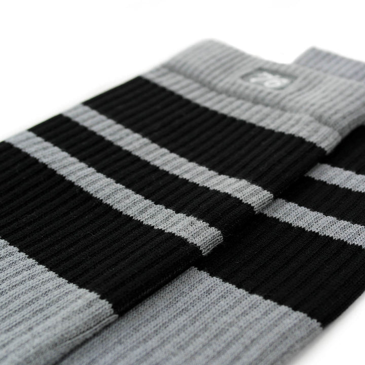 Spirit of 76 The Black Blacks on Grey Hi