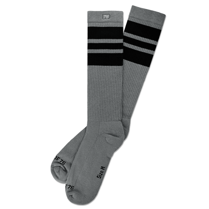 Spirit of 76 The Black Blacks on Grey Hi