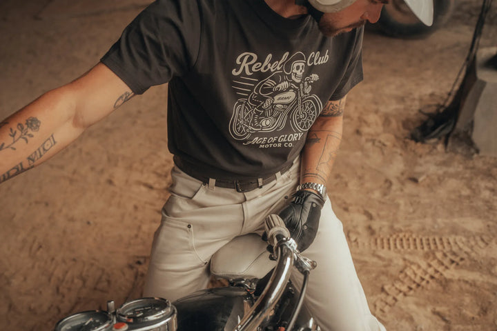 Age of Glory Rebel Club Tee Washed Black