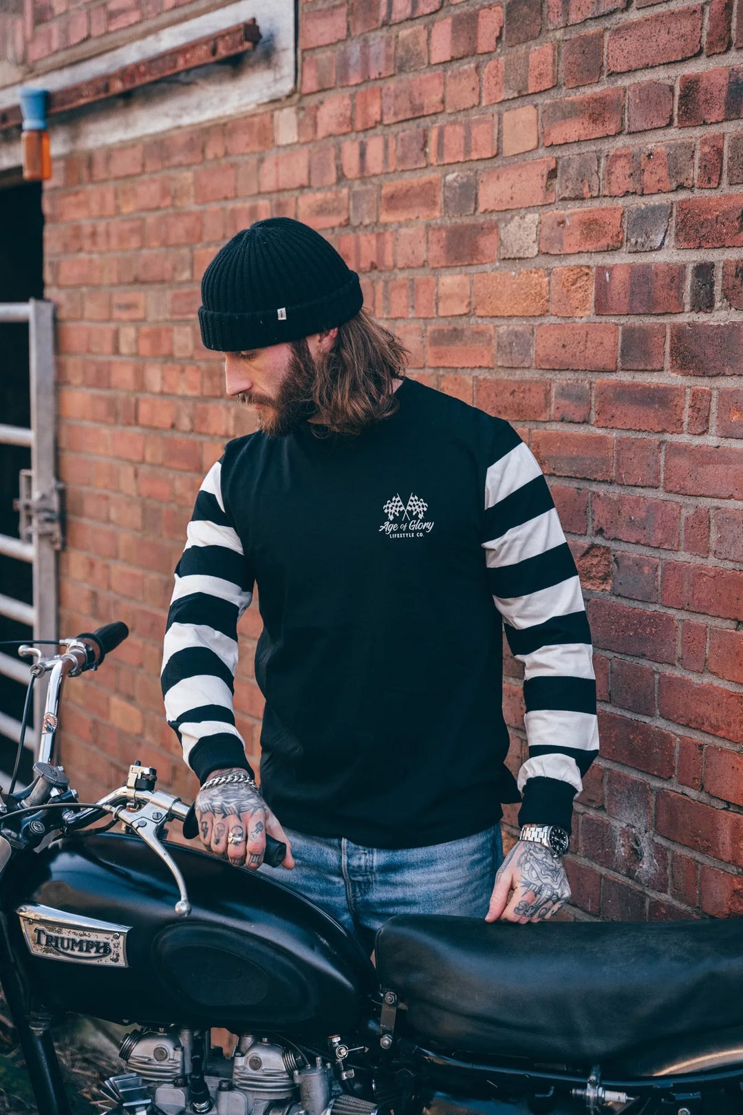 Age of Glory  Victory LS Stripes Tee Washed Black Off-white