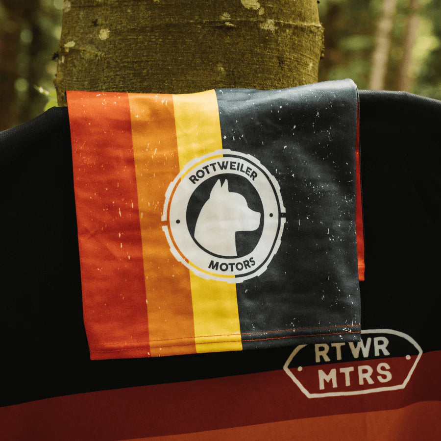 RTWR MTRS “1984” Cold Days Tube Scarf