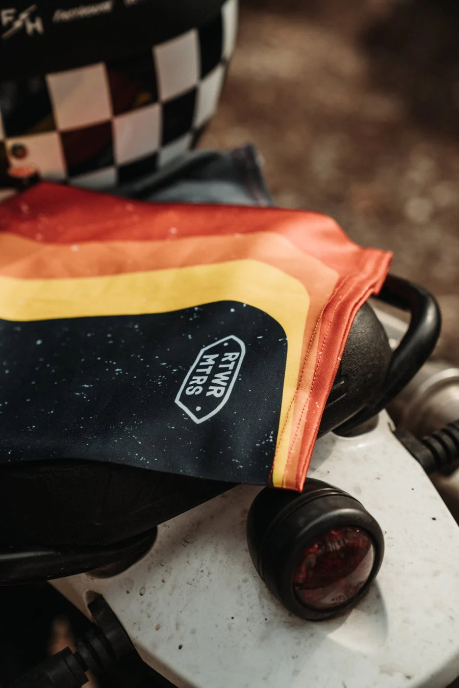 RTWR MTRS “1984” Cold Days Tube Scarf