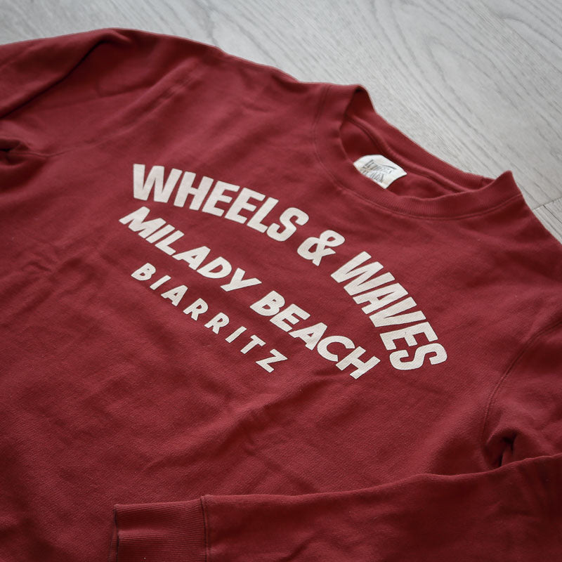 Wheels & Waves Sweat Milady Beach Red